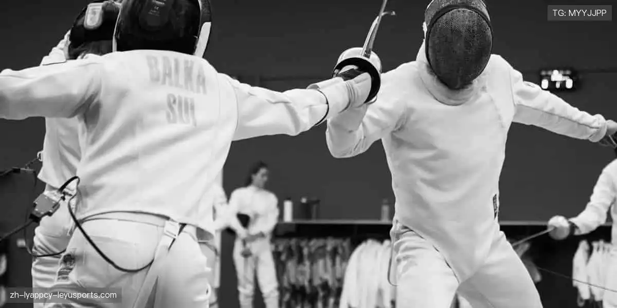 装备升级,潮流同款等你 Pick!🎁👟 专业品质,助力每一次突破!